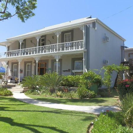 Towerzicht Guest House Ladismith Esterno foto