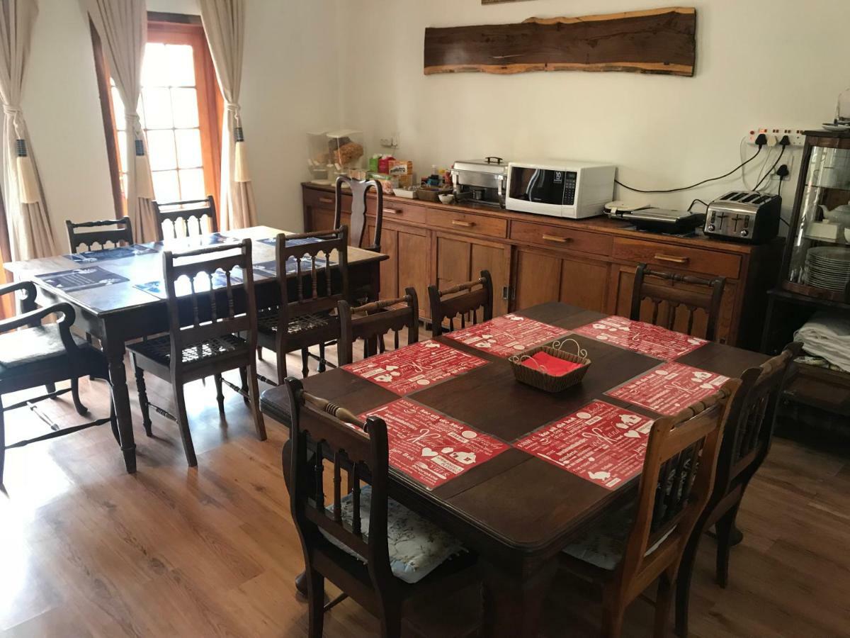 Towerzicht Guest House Ladismith Esterno foto