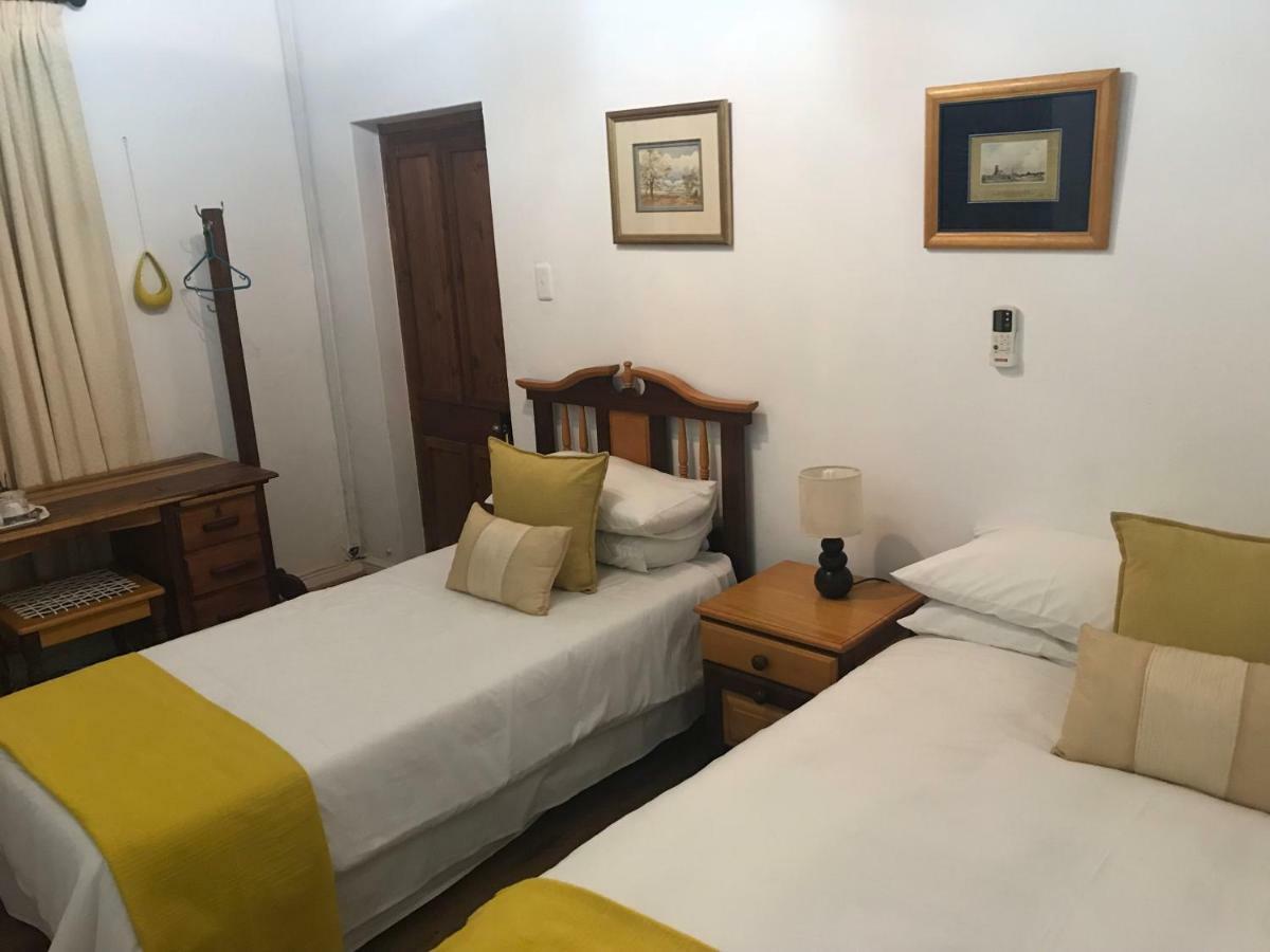 Towerzicht Guest House Ladismith Esterno foto